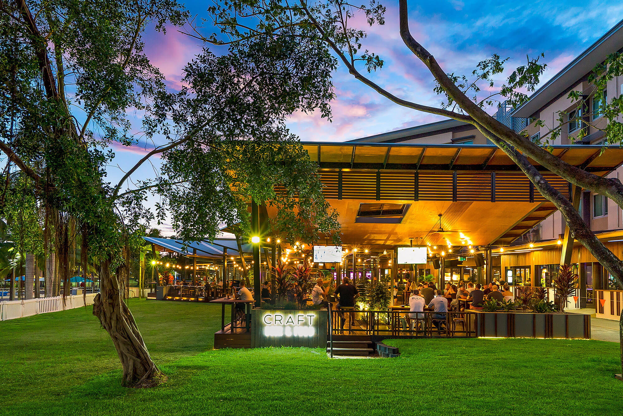 THE PRECINCT DARWIN 