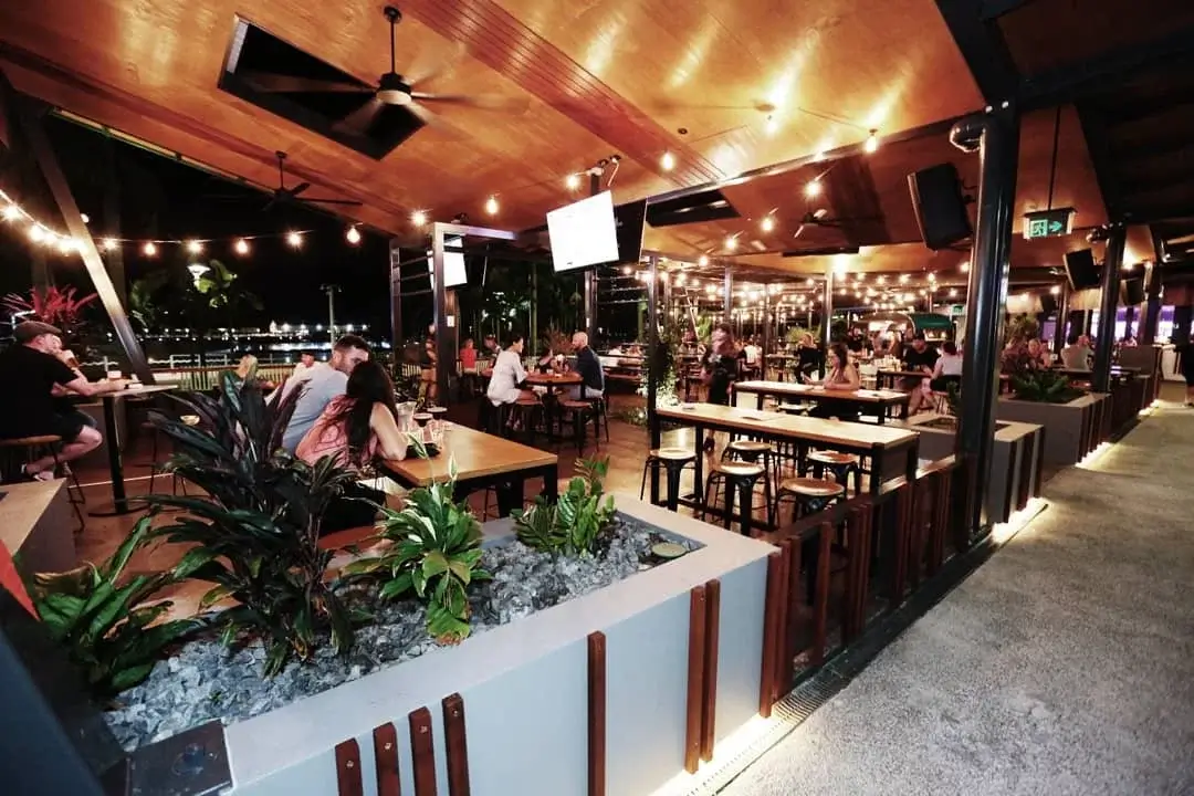THE PRECINCT DARWIN 