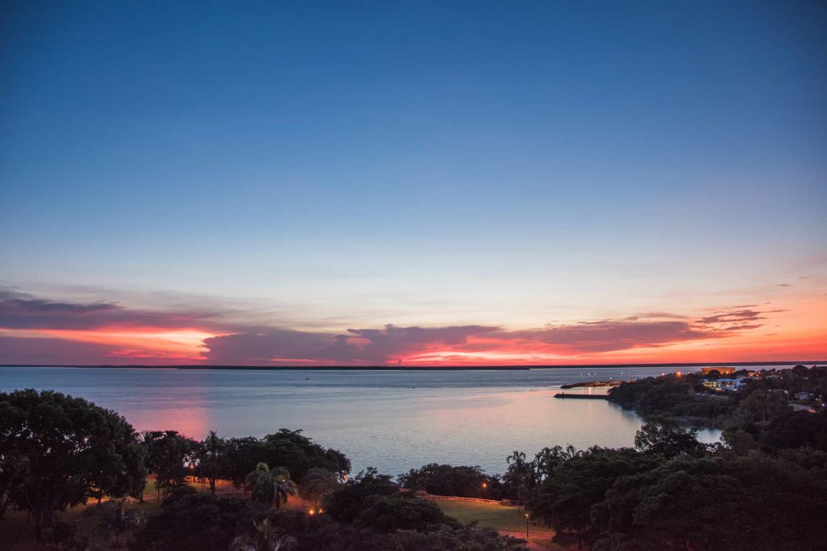 Darwin sunset scaled